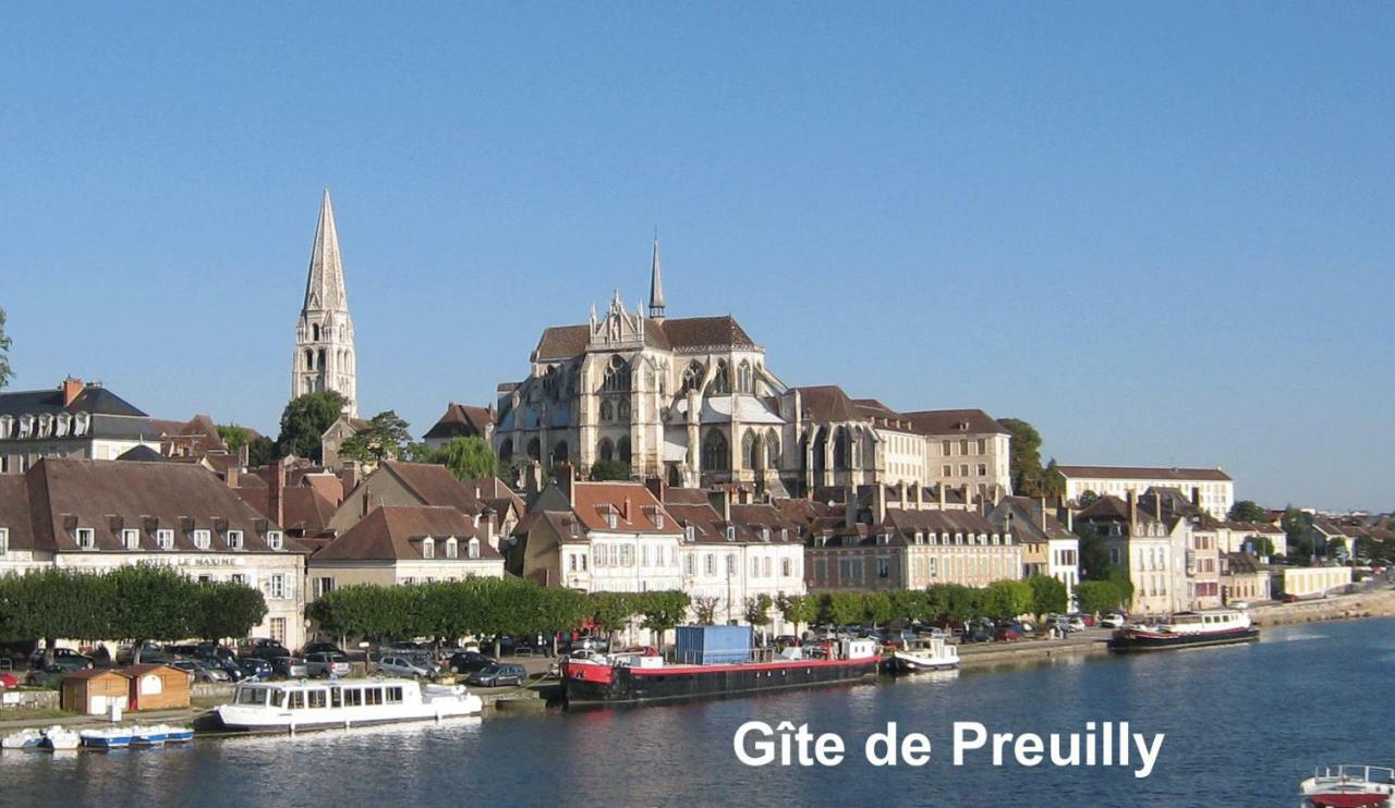 Gite De Preuilly Auxerre Dış mekan fotoğraf